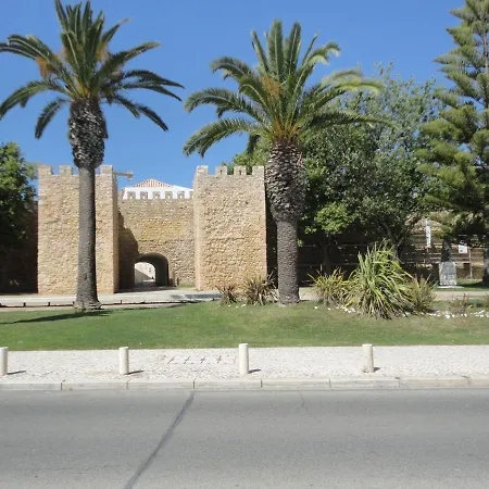 בית אירוח Sea House